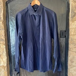 GAP Blue Casual Button Down Shirt with Classic Collar